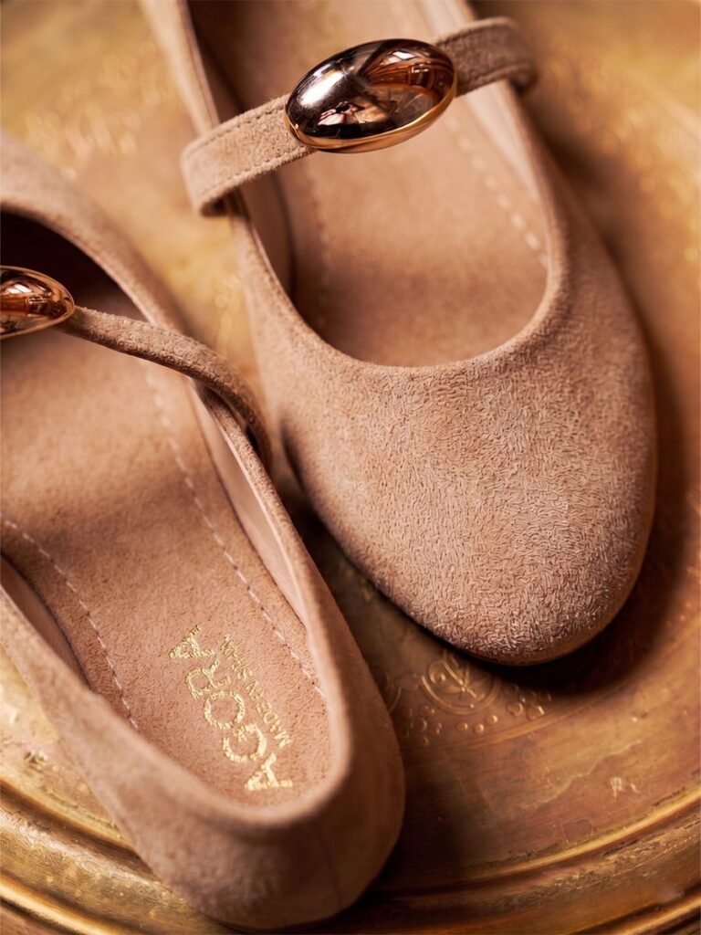 Suede Buckle Ballerina Beige 1