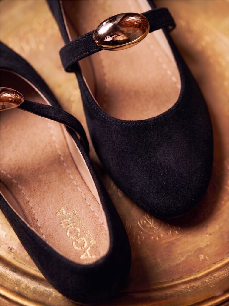 Suede Buckle Ballerina Black 1